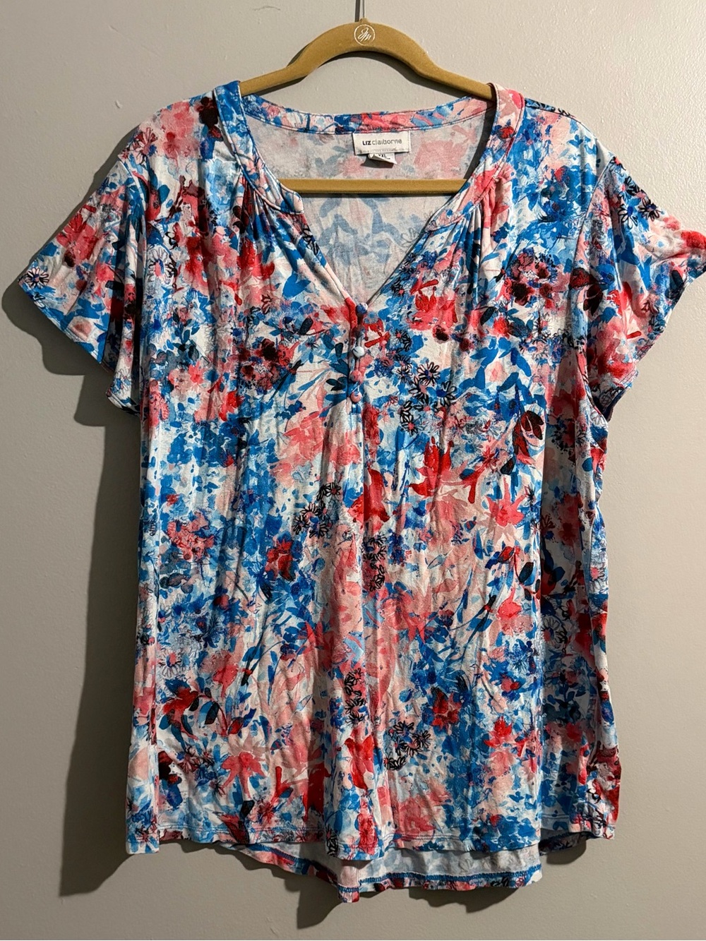 Liz Claiborne Floral Print Henley Knit Top Rayon
Blend Blue Pink Women's XXL